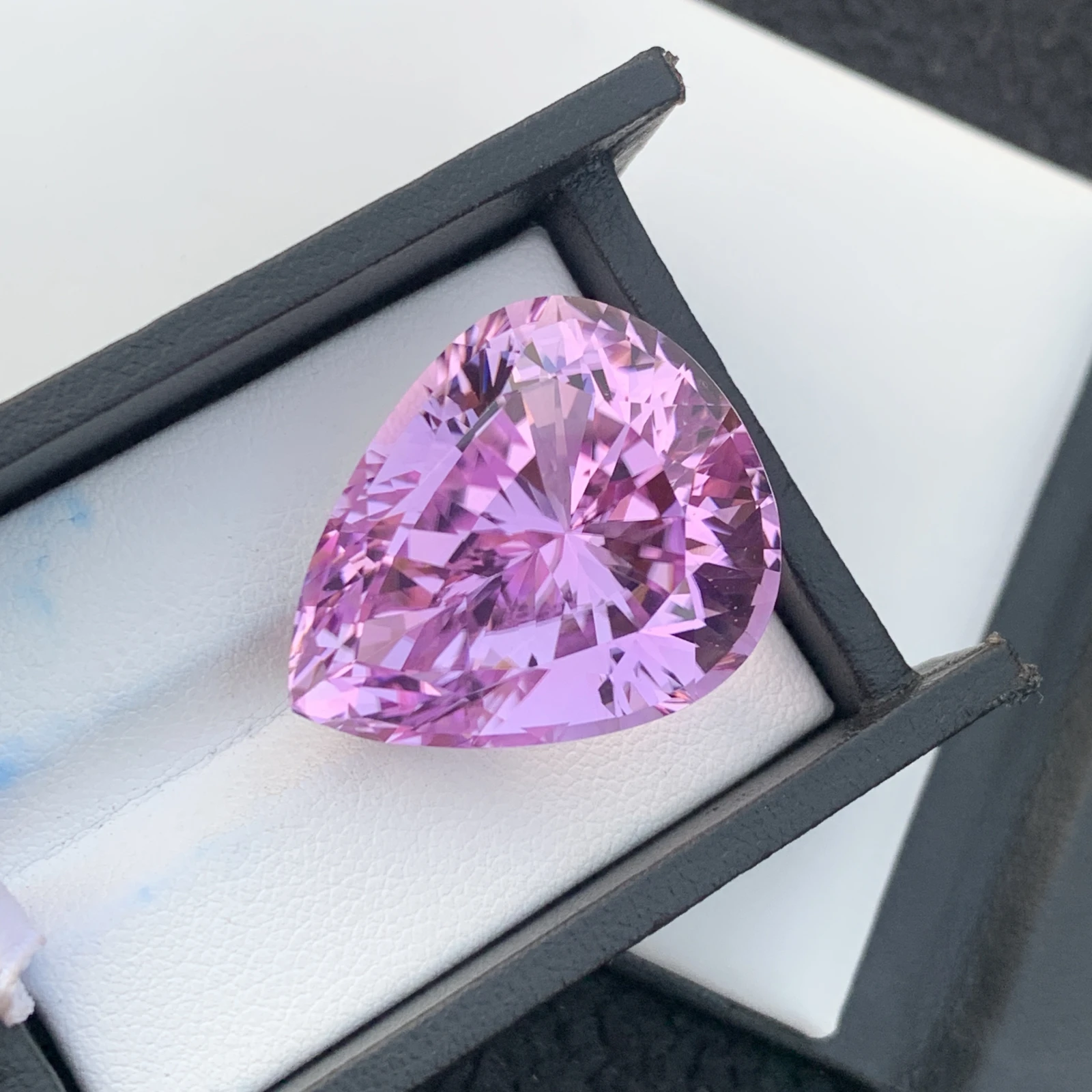 74.20 ct Natural Pink Kunzite Pear Shape Loose Gemstone from Afghanistan — view 7